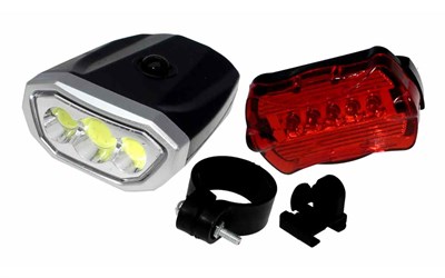 Велофонарь на батарейках YYC-CD-T0508-5 yQdShpo5hFgyp1NwsNUQt3